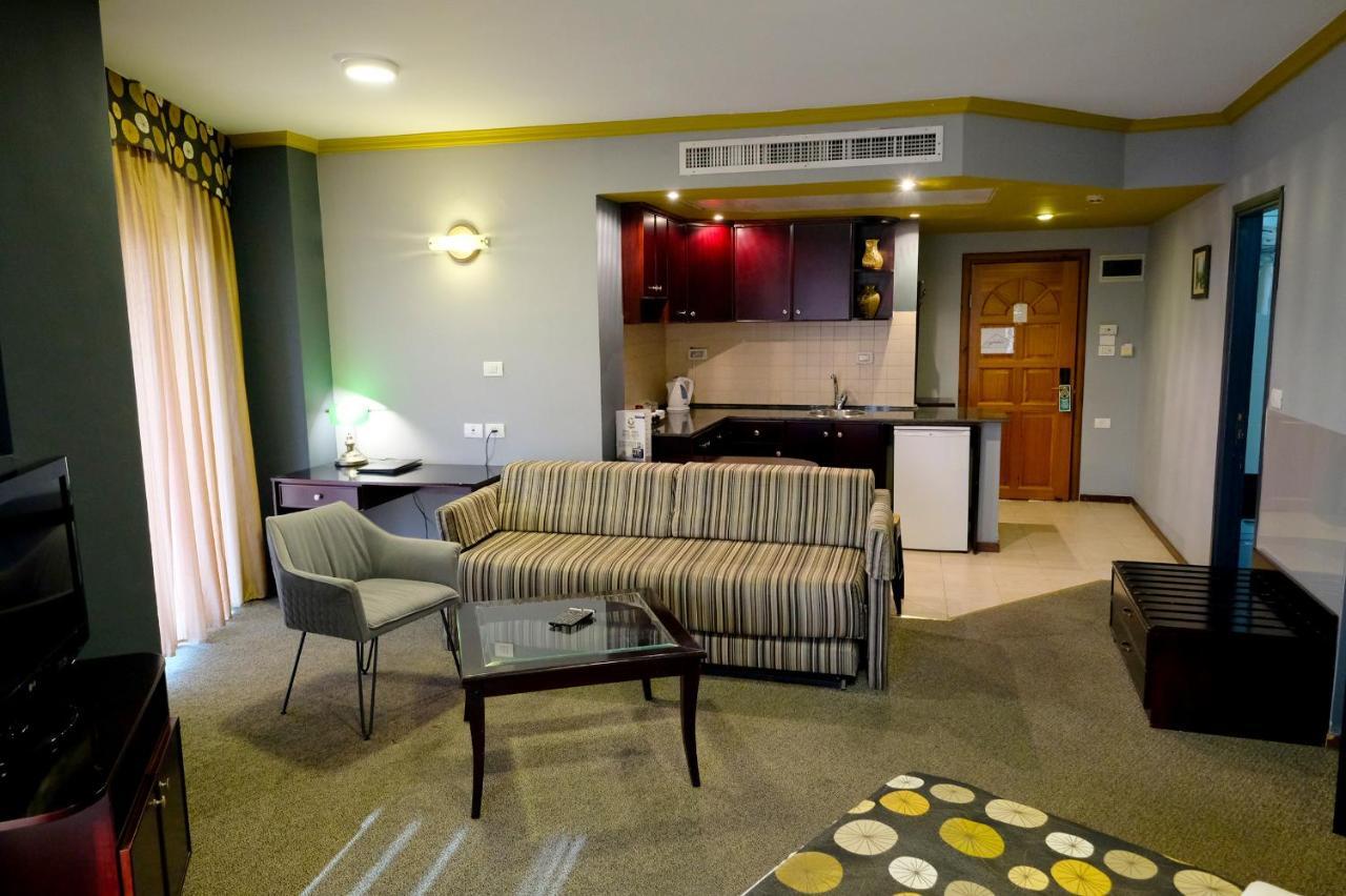 Royal Court Hotel Ramallah Ngoại thất bức ảnh