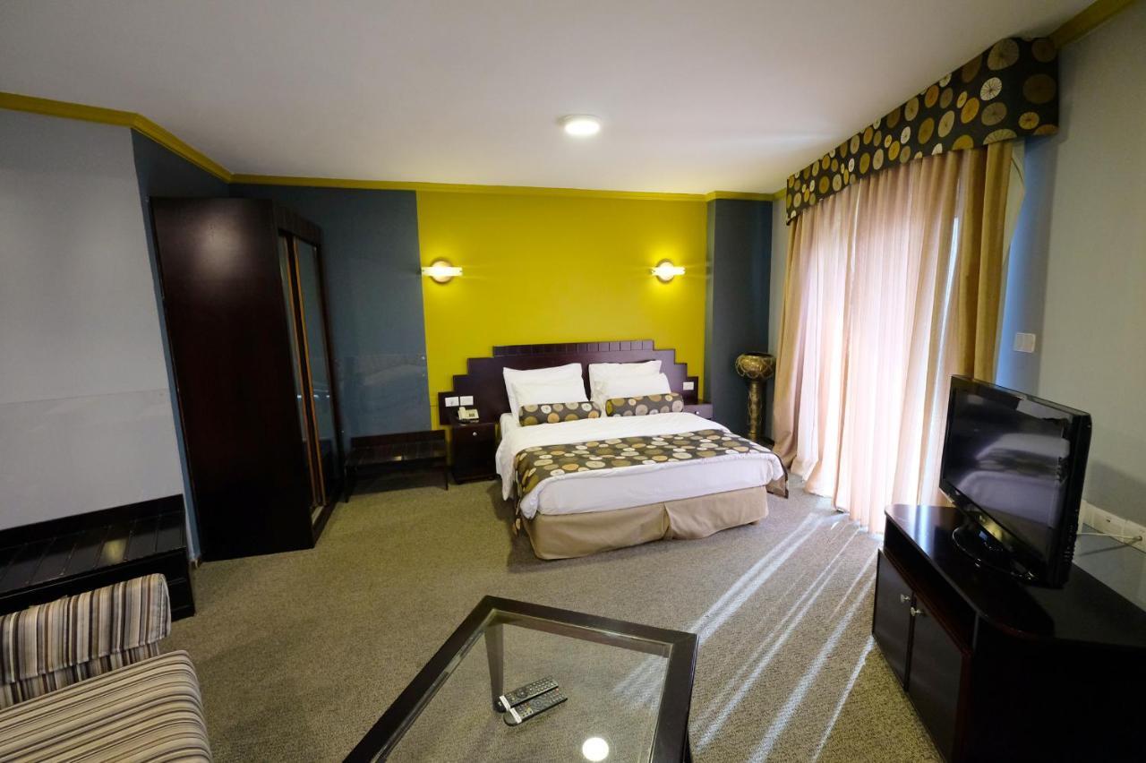 Royal Court Hotel Ramallah Ngoại thất bức ảnh