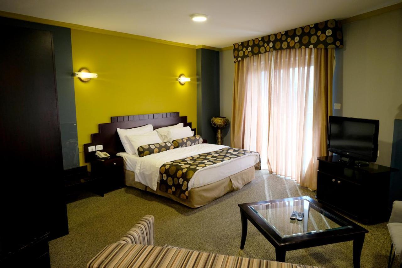 Royal Court Hotel Ramallah Ngoại thất bức ảnh