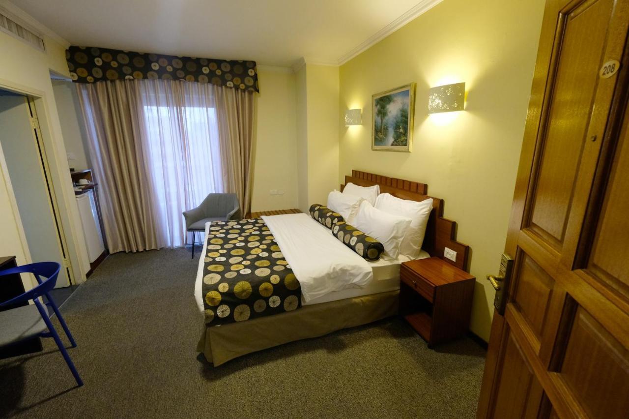 Royal Court Hotel Ramallah Ngoại thất bức ảnh