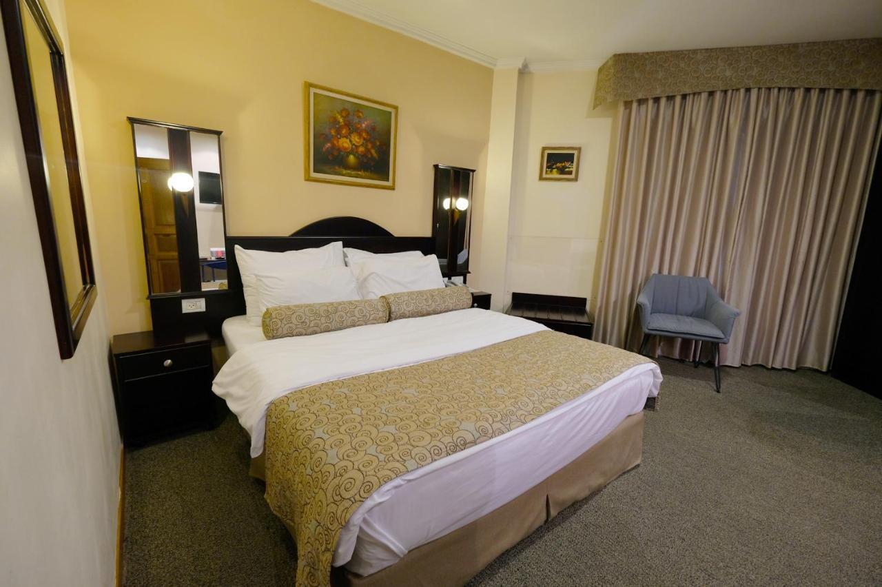 Royal Court Hotel Ramallah Ngoại thất bức ảnh