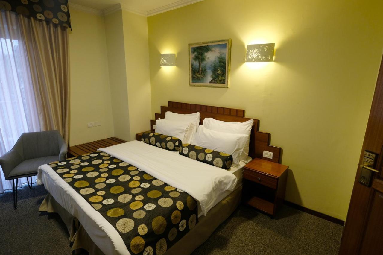Royal Court Hotel Ramallah Ngoại thất bức ảnh