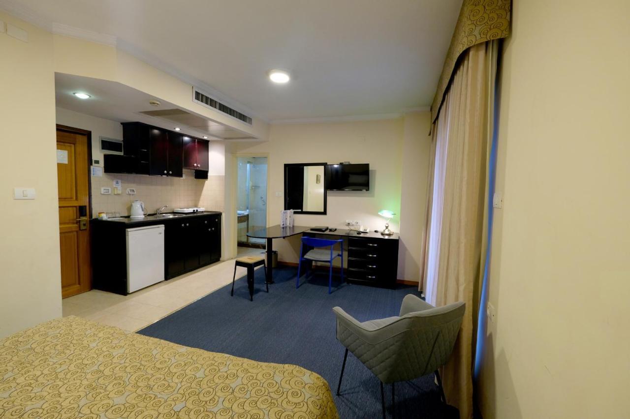 Royal Court Hotel Ramallah Ngoại thất bức ảnh